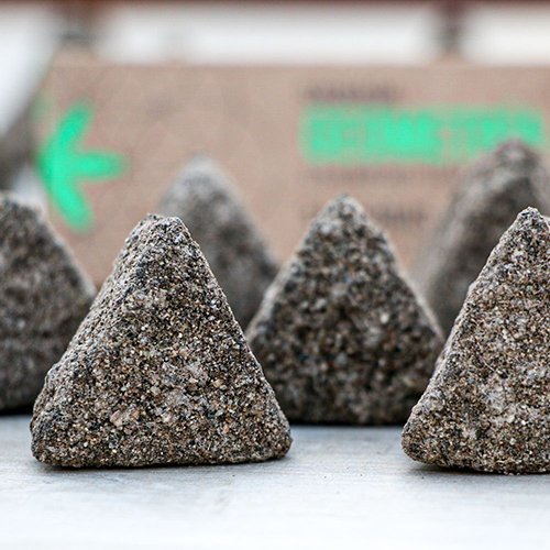 incienso triangular 31 hierbas de sagrada madre