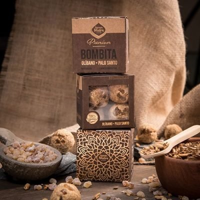 Bombita defumación activada Premium Olibano Palo Santo Sagrada Madre
