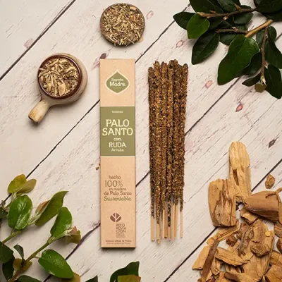 incienso palo santo con ruda sagrada madre